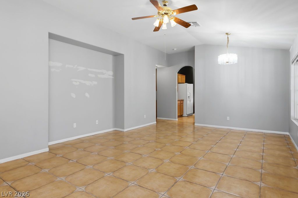 5561 Merriweather Drive Las Vegas NV 89113