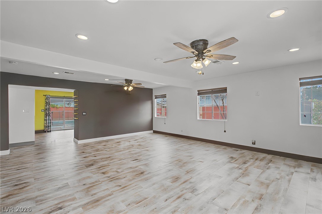6912 Vivian Circle Las Vegas NV 89145