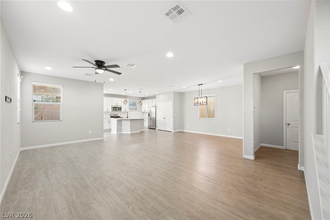 8033 Literature Court Las Vegas NV 89113