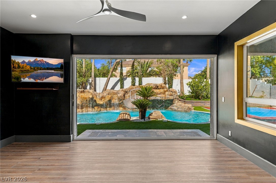 9498 Malasana Court Las Vegas NV 89147