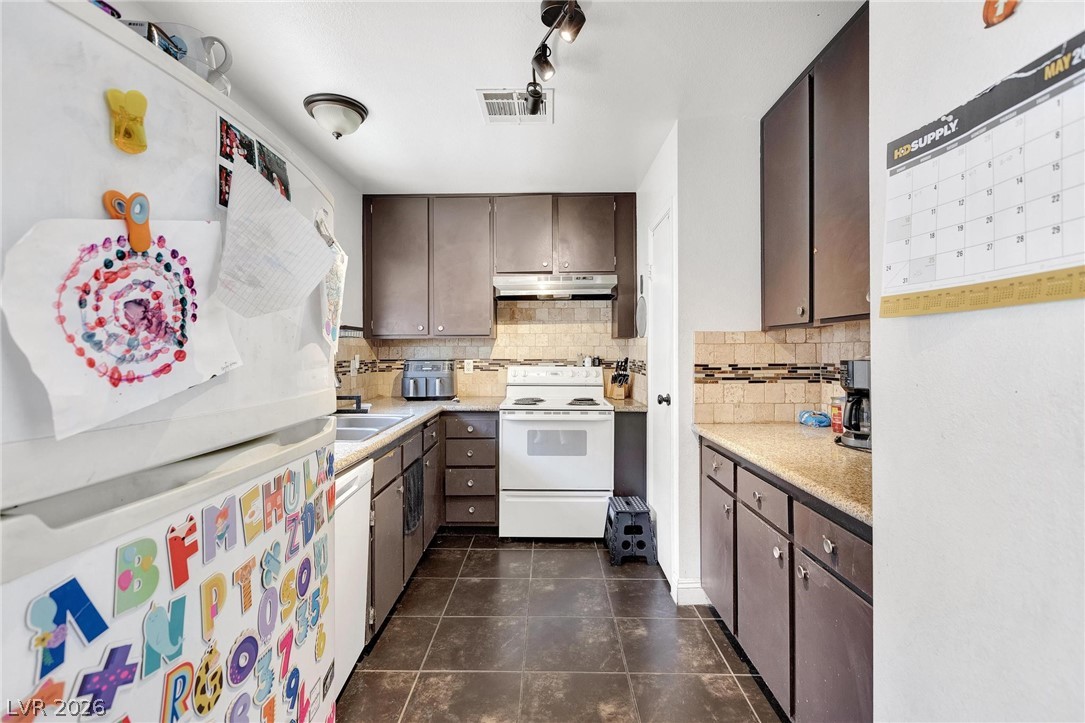 2023 San Simeon Street Las Vegas NV 89108
