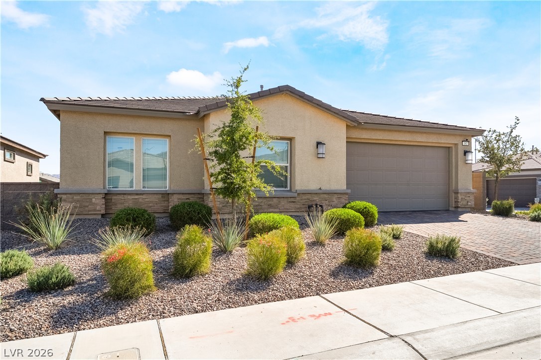 392 Aravalli Crest Street Henderson NV 89015