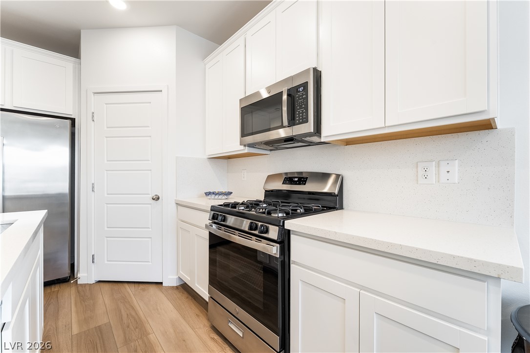 392 Aravalli Crest Street Henderson NV 89015