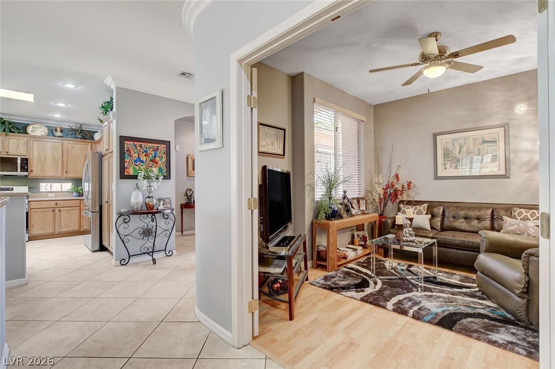 4174 Cascada Piazza Lane Las Vegas NV 89135