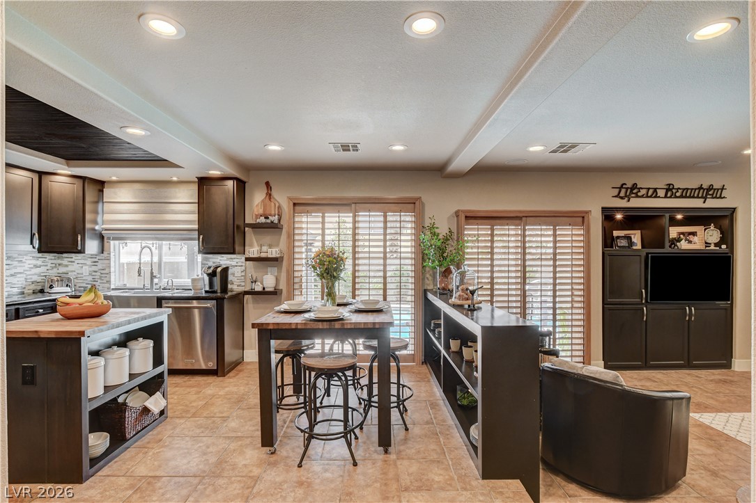 864 Eureka Falls Court Henderson NV 89052