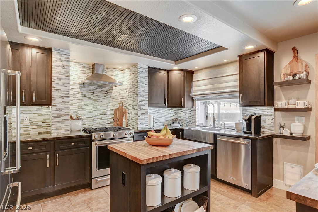 864 Eureka Falls Court Henderson NV 89052
