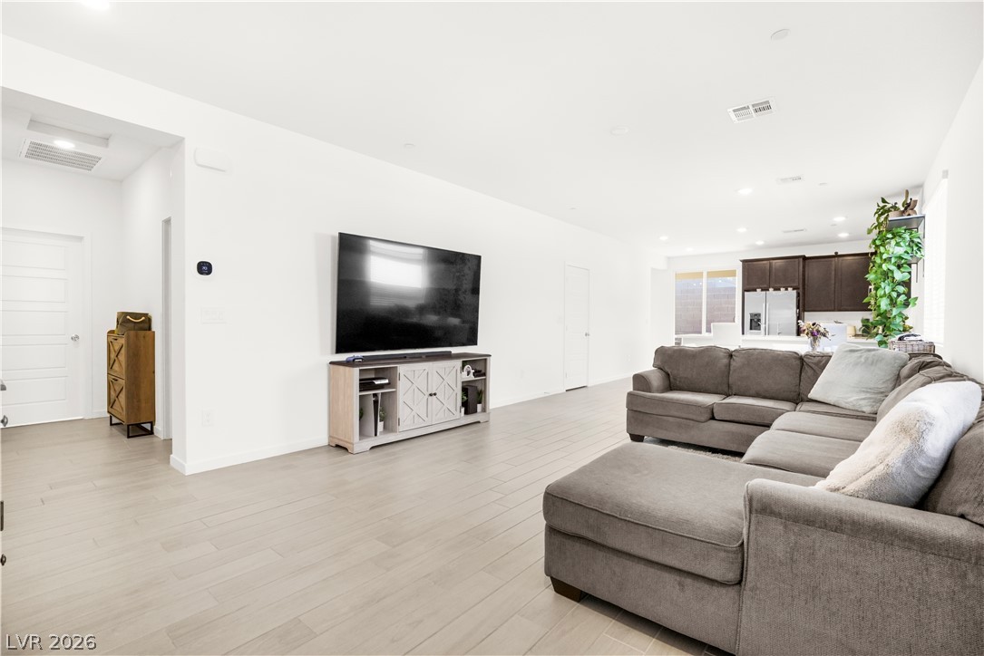 9398 Noble Fir Ridge Avenue Las Vegas NV 89143