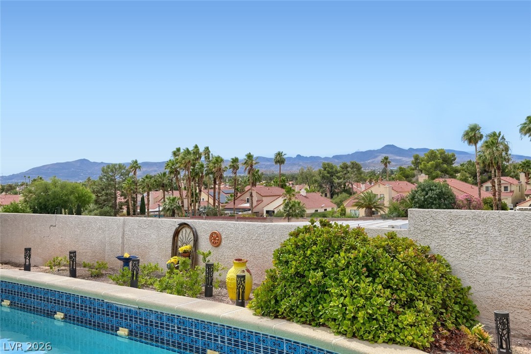 2721 Mallard Landing Avenue Henderson NV 89074