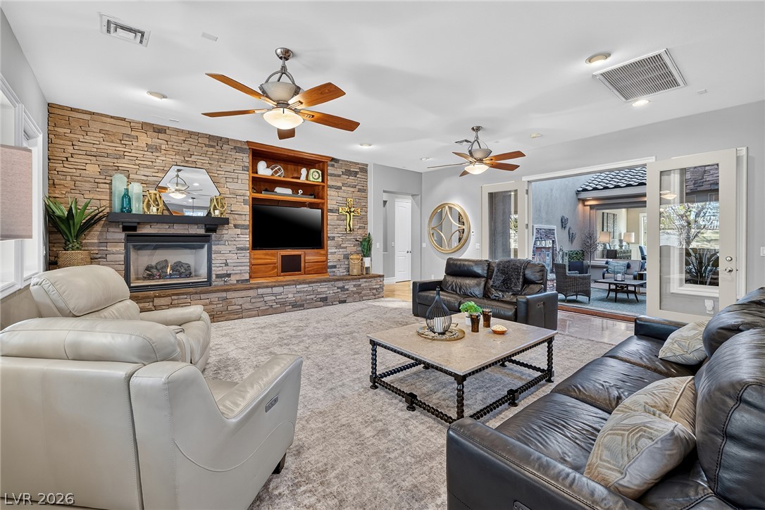 8361 Jeeves Circle Las Vegas NV 89149