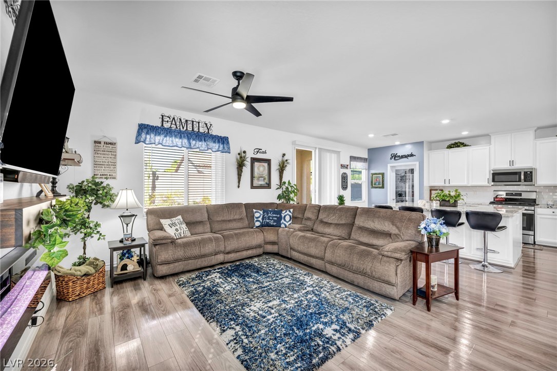 4817 Royal Magnolia Street North Las Vegas NV 89031