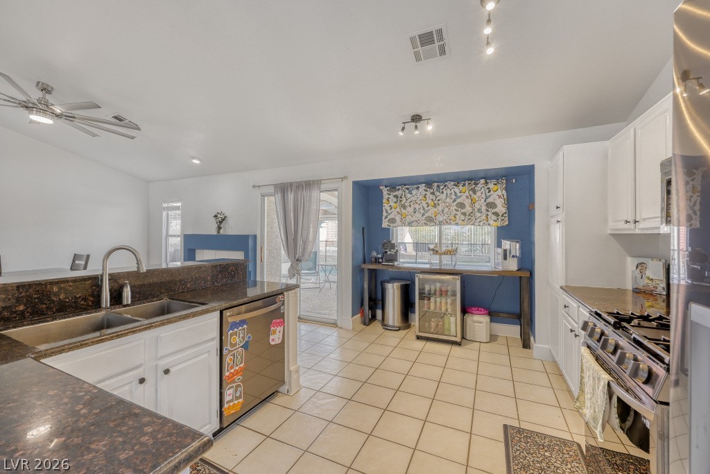 1735 Stagecoach Drive Henderson NV 89014