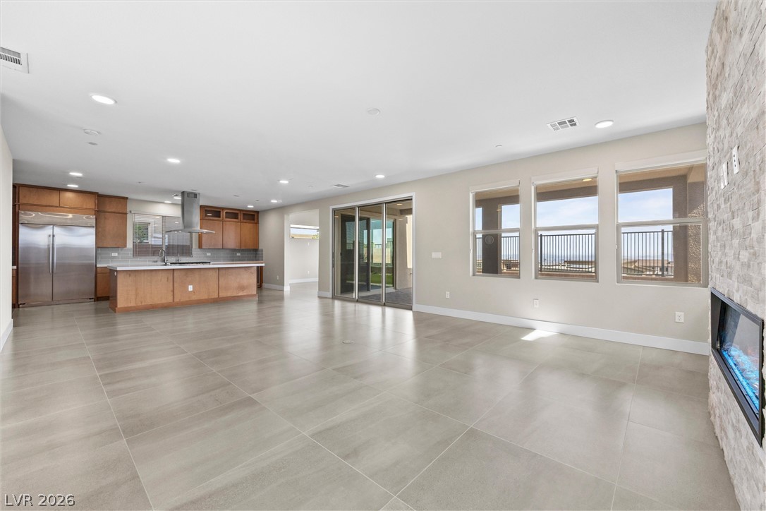 484 Crown Mesa Avenue Las Vegas NV 89138