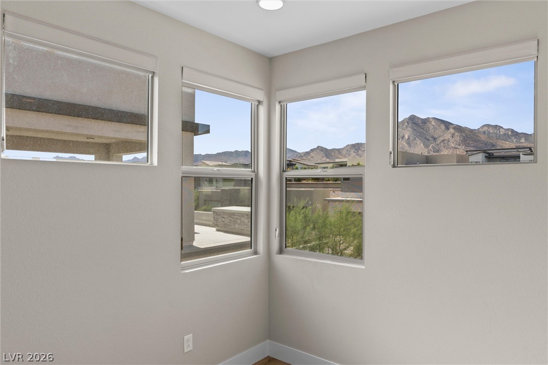 484 Crown Mesa Avenue Las Vegas NV 89138