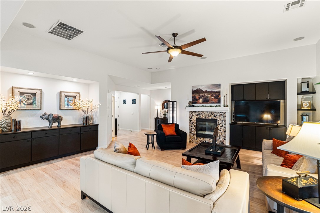 5911 Hansford Ranch Avenue Las Vegas NV 89131