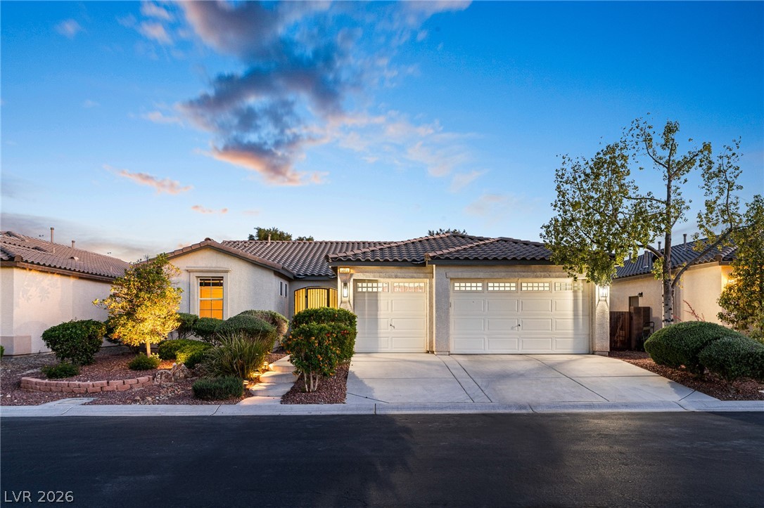 5911 Hansford Ranch Avenue Las Vegas NV 89131