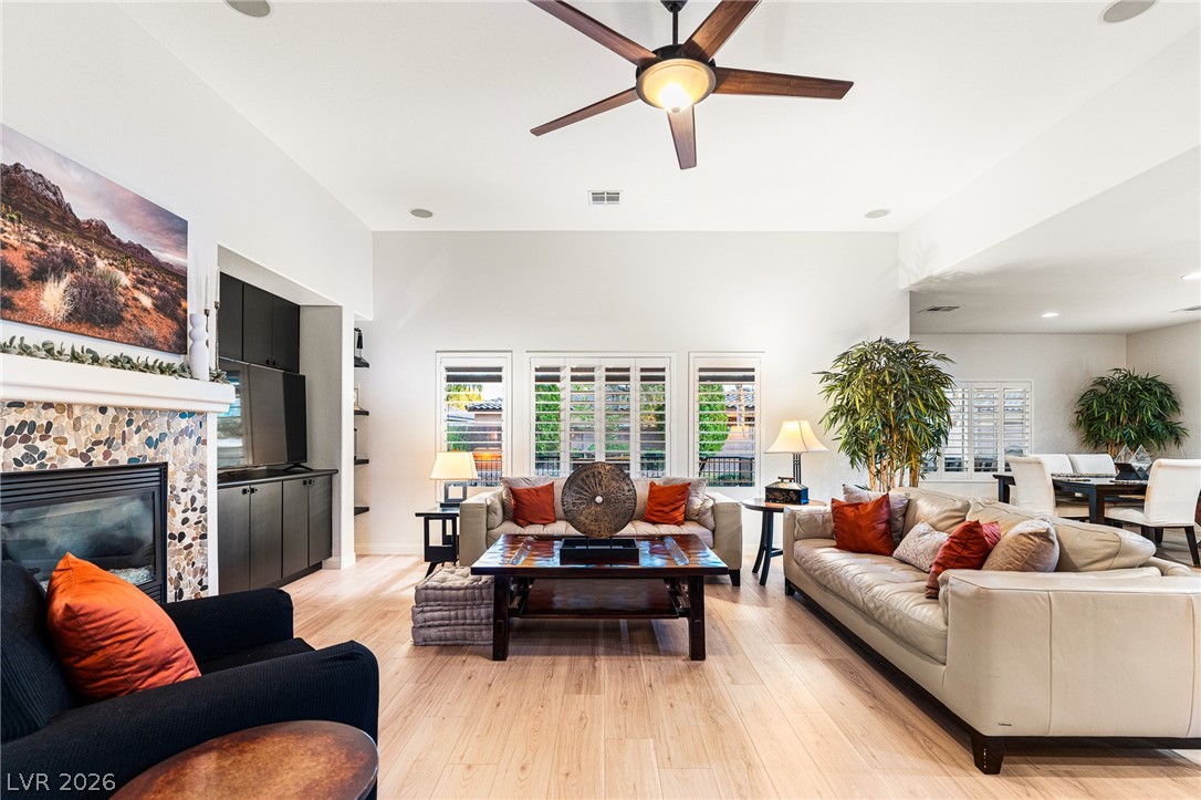 5911 Hansford Ranch Avenue Las Vegas NV 89131