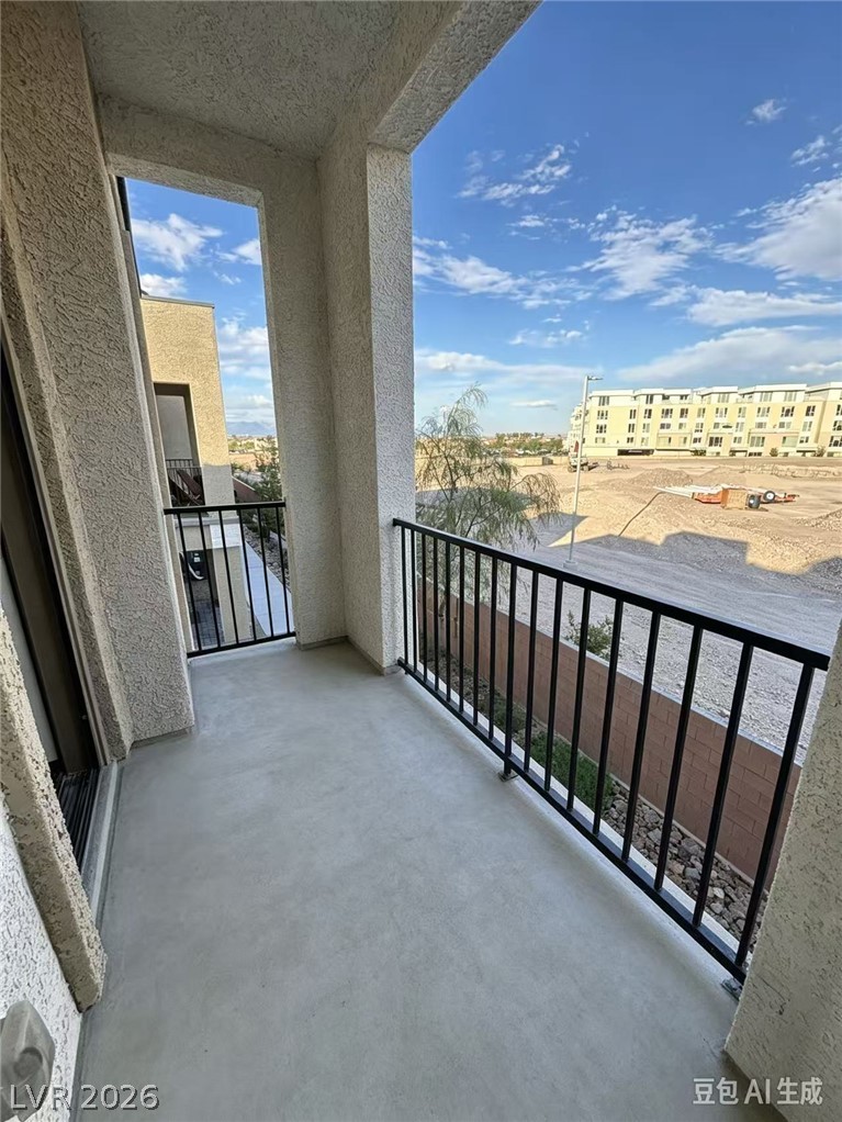 6240 Dolosonte Street Las Vegas NV 89113