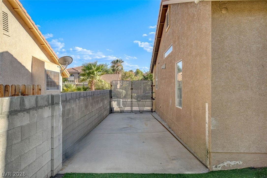 1496 Silver Glen Avenue Las Vegas NV 89123