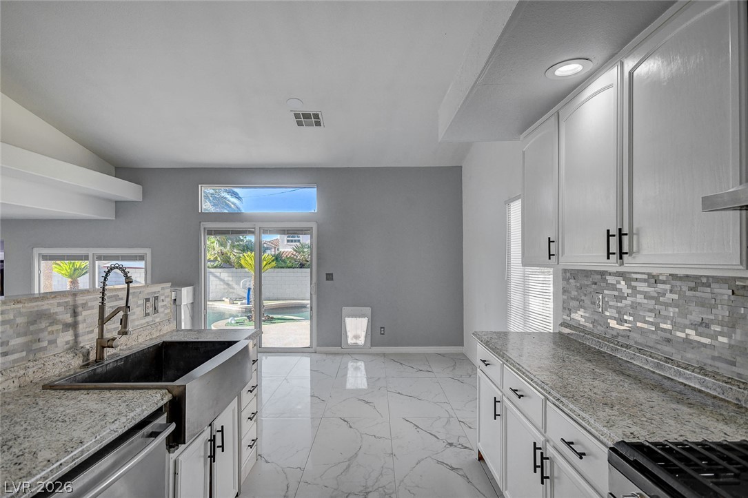 1496 Silver Glen Avenue Las Vegas NV 89123