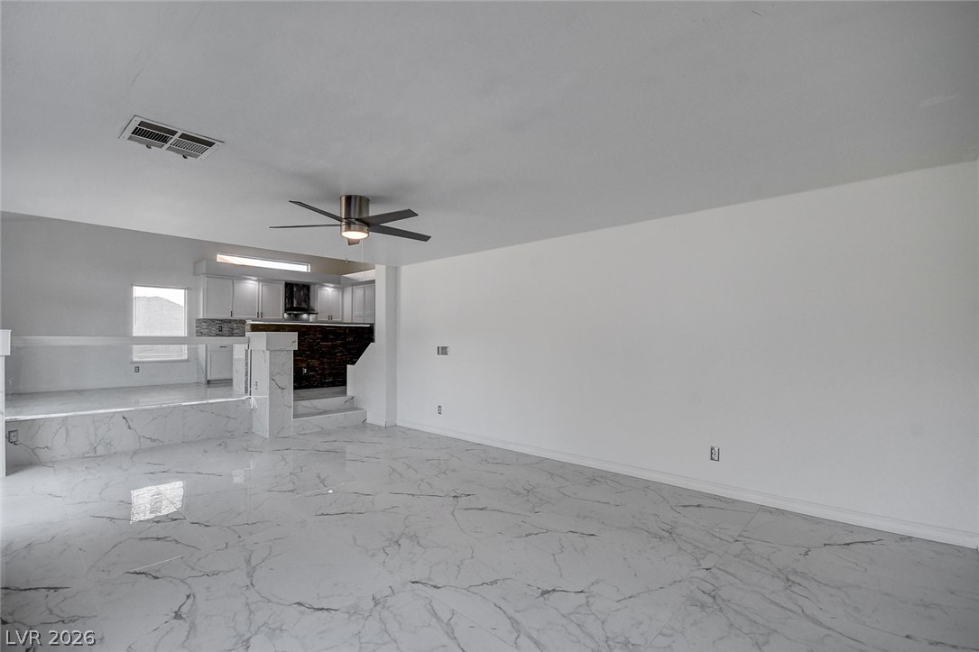 1496 Silver Glen Avenue Las Vegas NV 89123