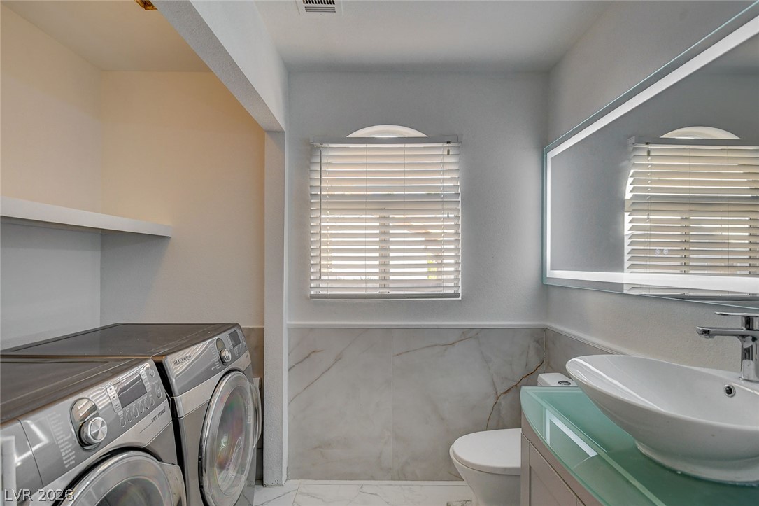 1496 Silver Glen Avenue Las Vegas NV 89123