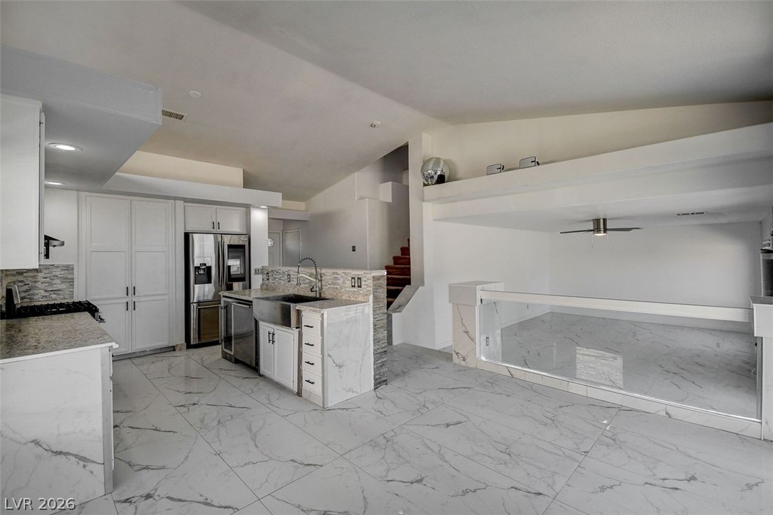 1496 Silver Glen Avenue Las Vegas NV 89123