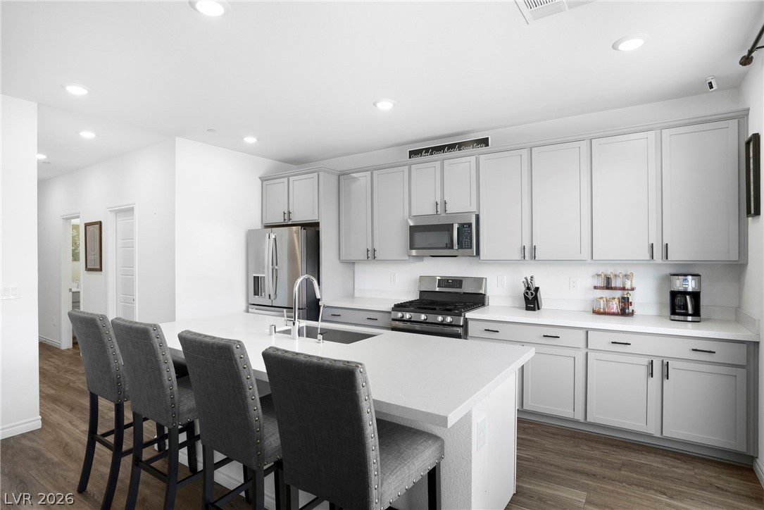 9672 Abel Cliff Street Las Vegas NV 89143