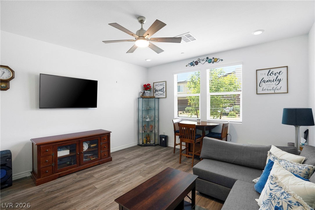 9672 Abel Cliff Street Las Vegas NV 89143