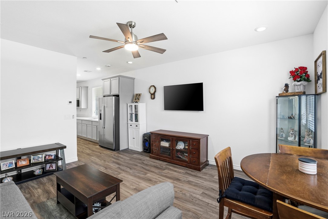 9672 Abel Cliff Street Las Vegas NV 89143