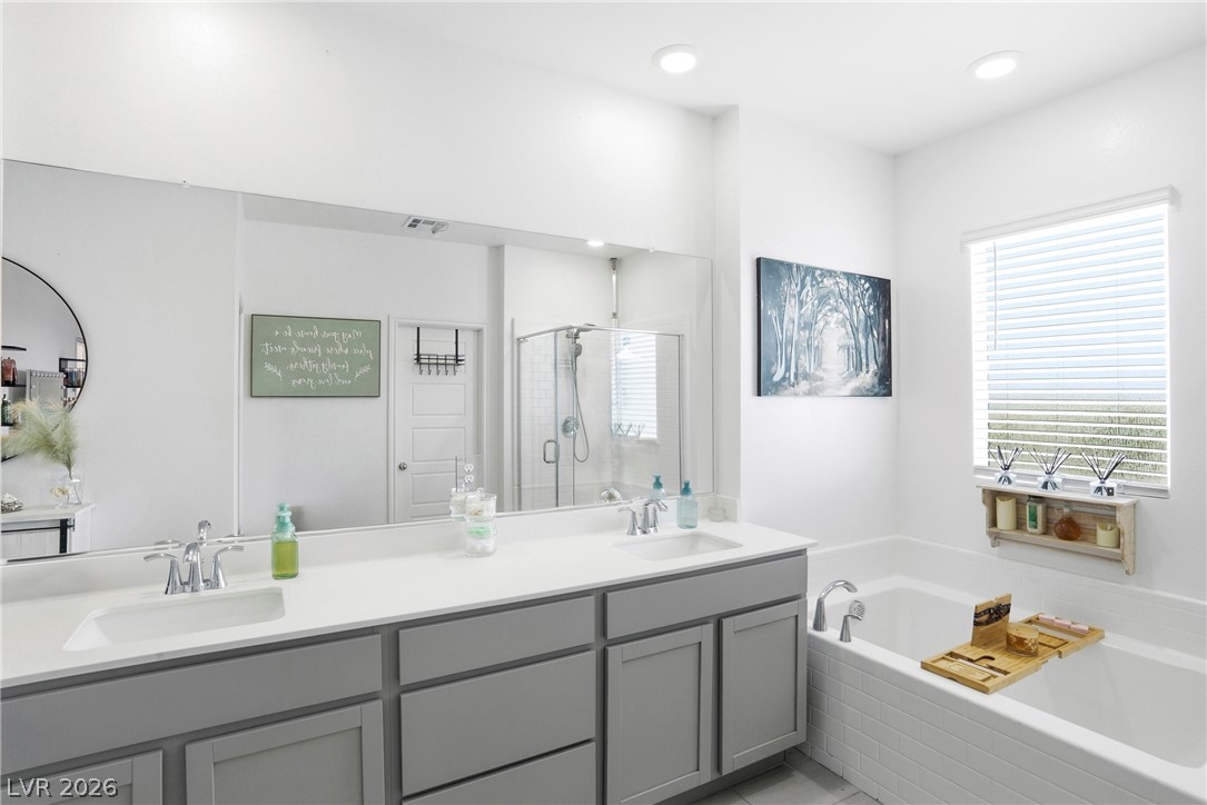 9672 Abel Cliff Street Las Vegas NV 89143