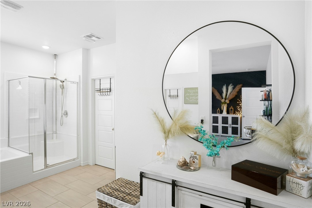 9672 Abel Cliff Street Las Vegas NV 89143