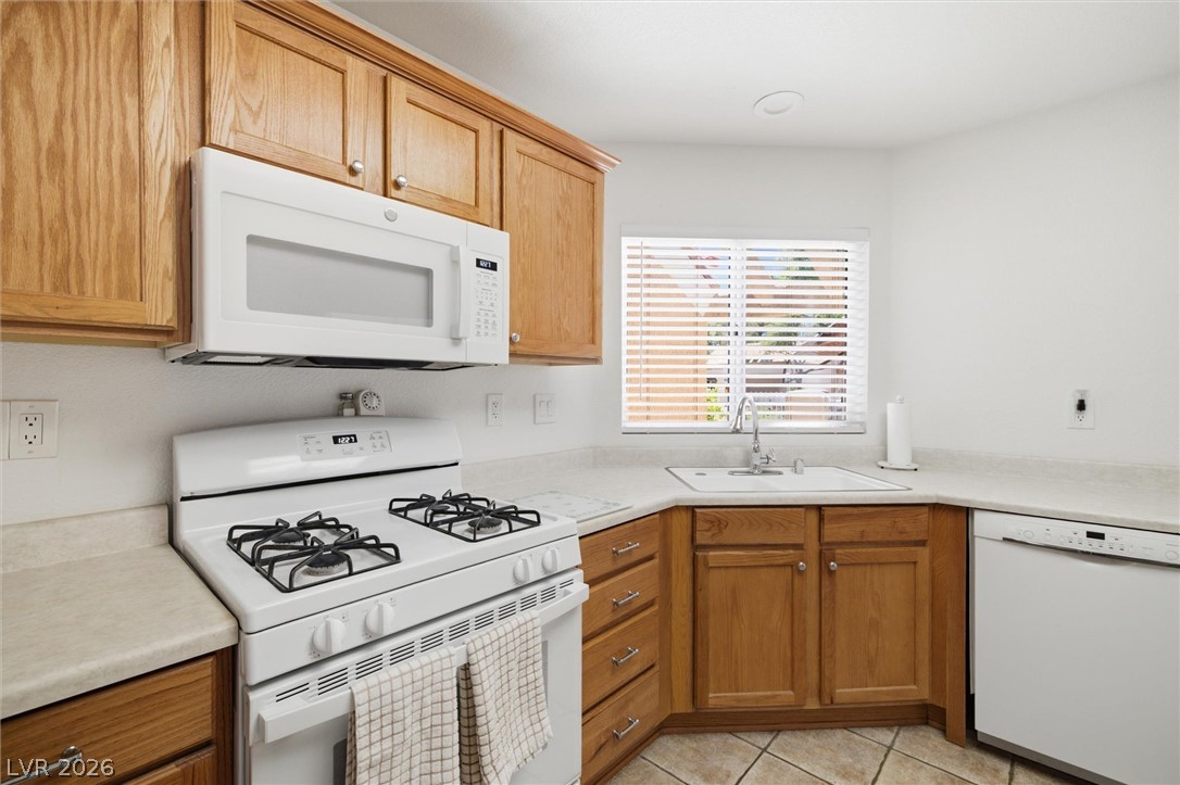 9052 Gemstone Drive Las Vegas NV 89134
