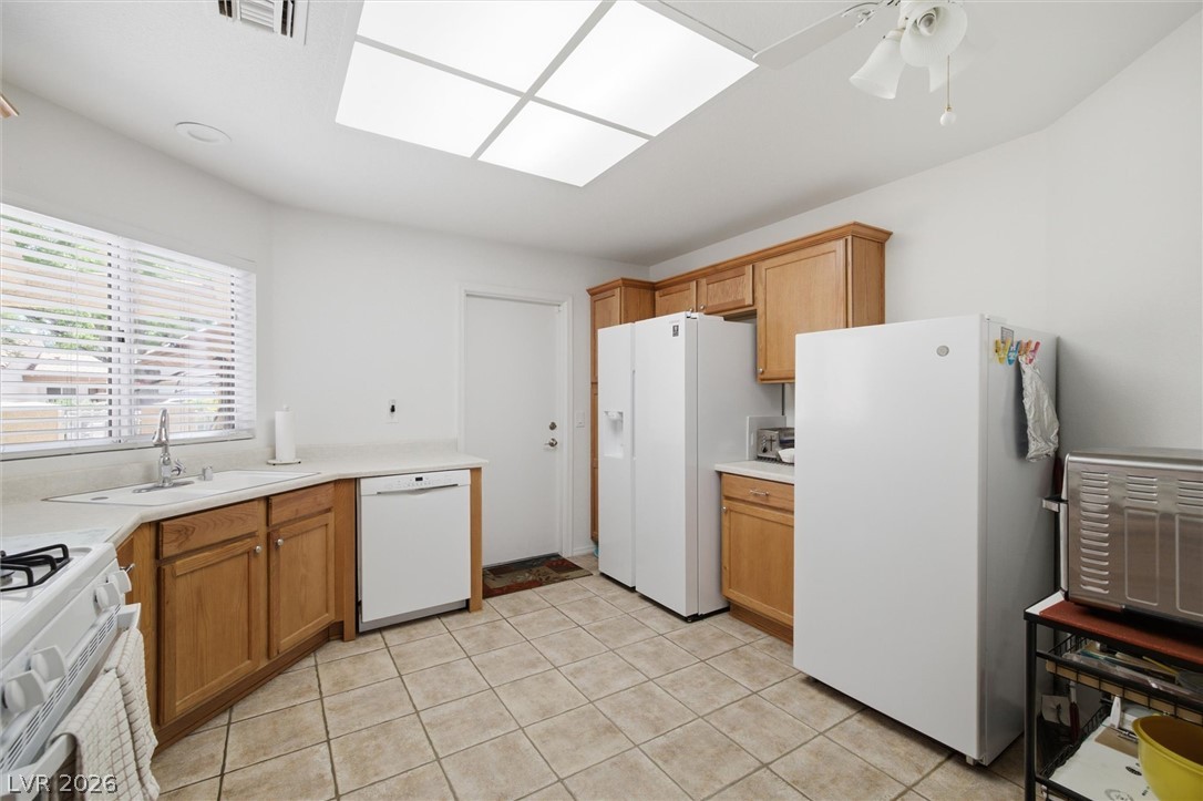 9052 Gemstone Drive Las Vegas NV 89134