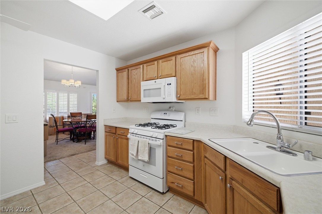 9052 Gemstone Drive Las Vegas NV 89134