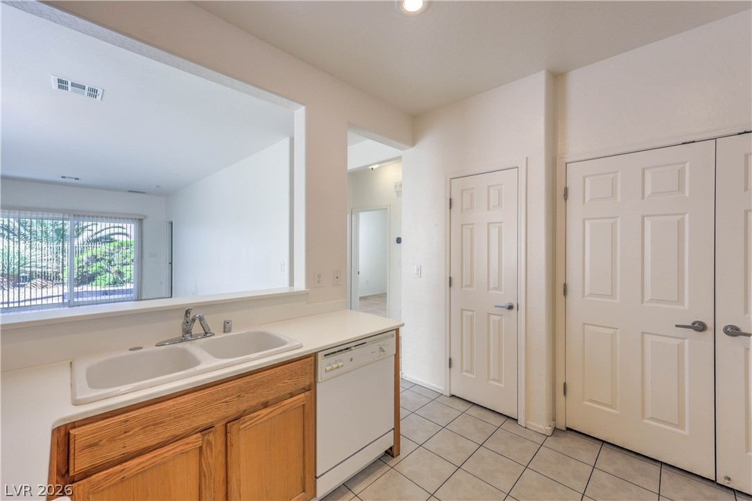 7825 Wading Bird Way North Las Vegas NV 89084