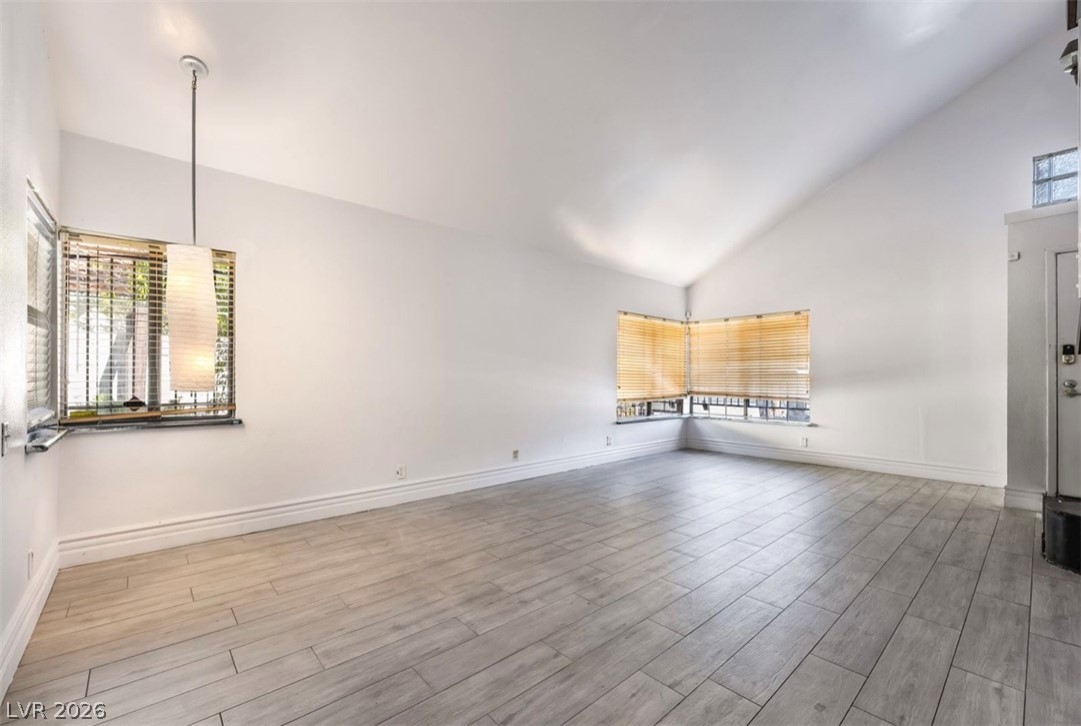 2208 Tarraso Way Las Vegas NV 89102