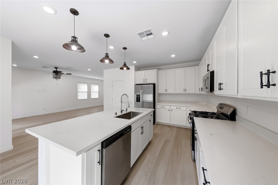 8335 Meridian Ridge Avenue Las Vegas NV 89147