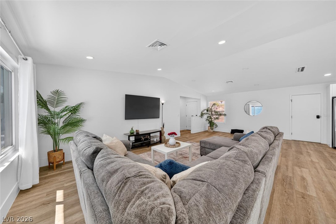 6191 Bullion Boulevard Las Vegas NV 89103