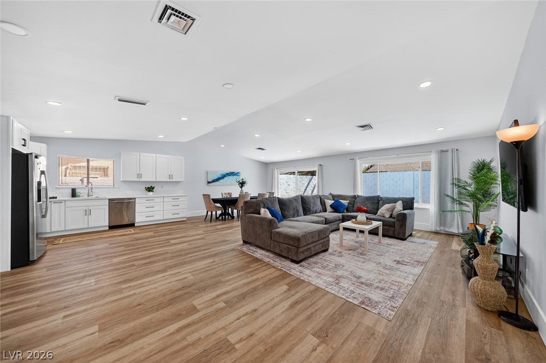 6191 Bullion Boulevard Las Vegas NV 89103