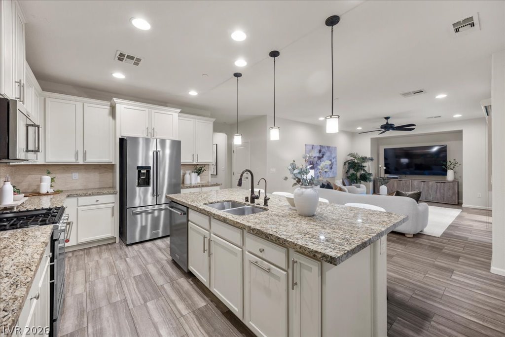 2572 Sable Ridge Street Henderson NV 89044