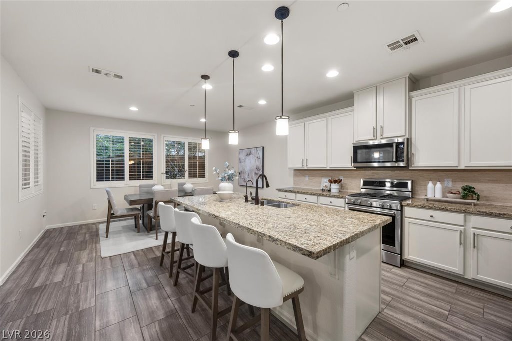 2572 Sable Ridge Street Henderson NV 89044