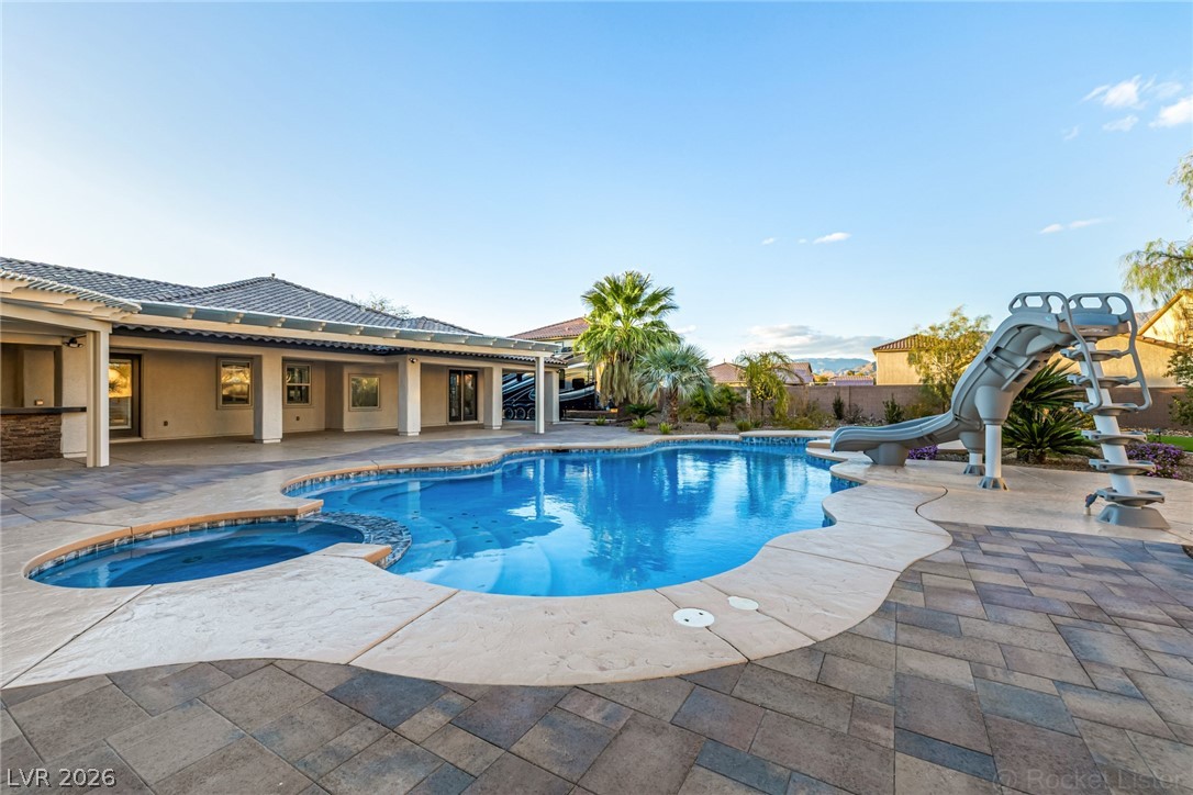 7840 Thunder Echo Street Las Vegas NV 89131