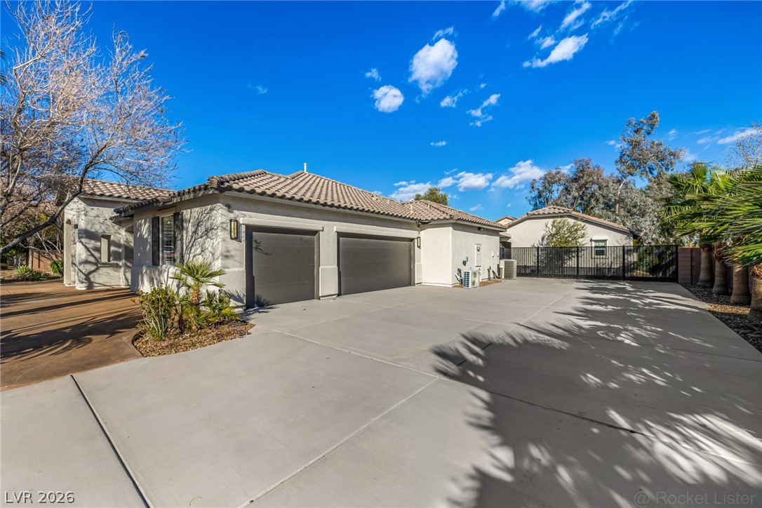 7840 Thunder Echo Street Las Vegas NV 89131