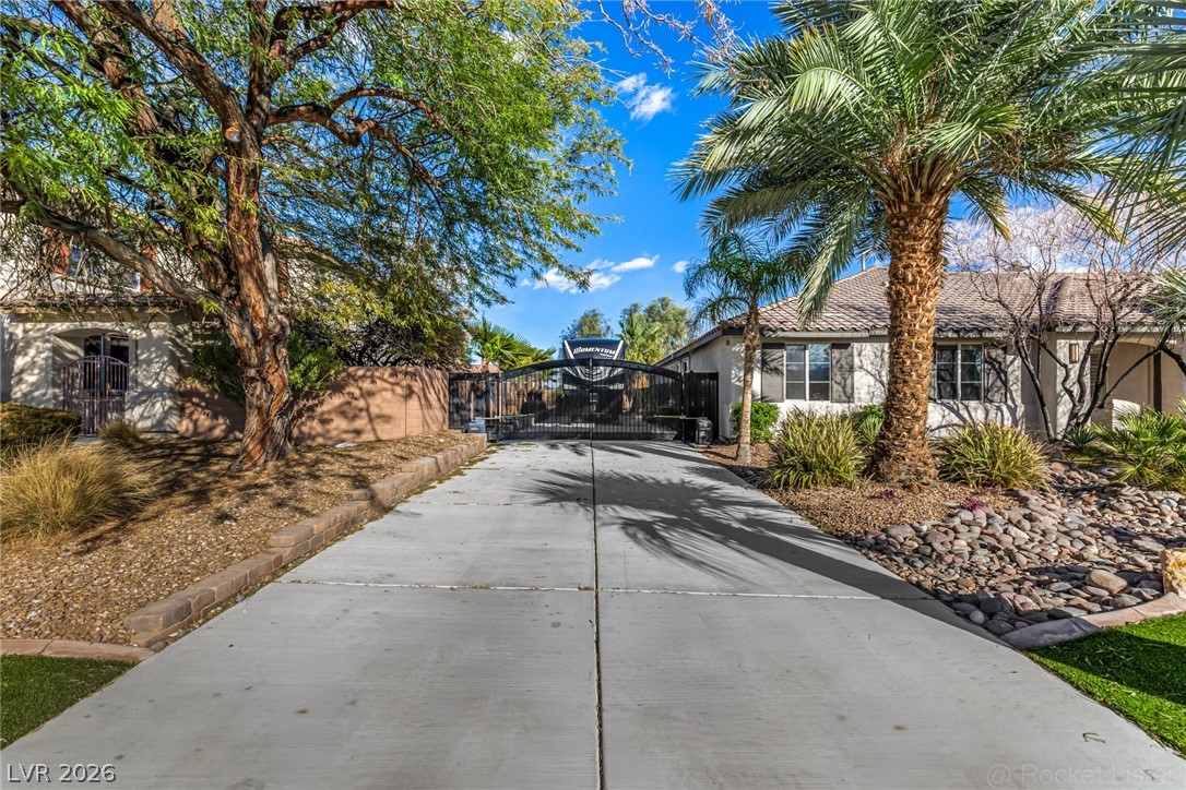 7840 Thunder Echo Street Las Vegas NV 89131