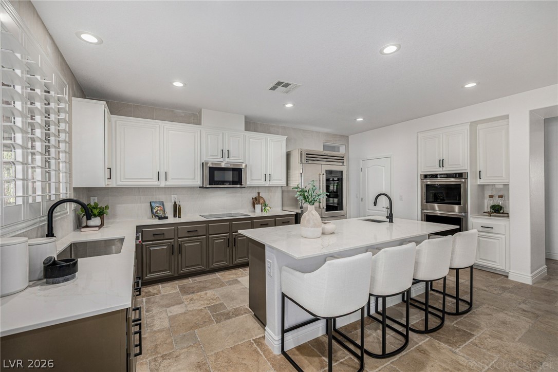 7840 Thunder Echo Street Las Vegas NV 89131