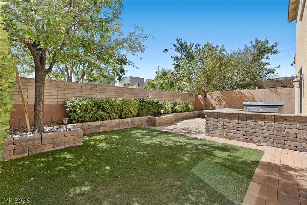 10833 Whipple Crest Avenue Las Vegas NV 89166