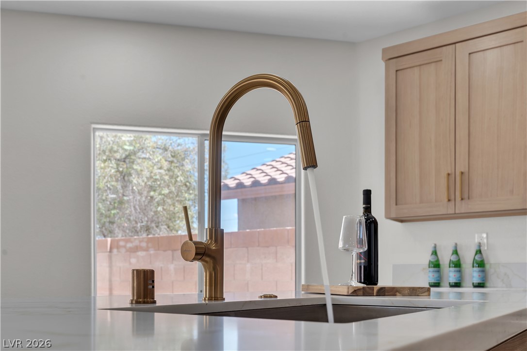 6408 Casamar Street North Las Vegas NV 89086