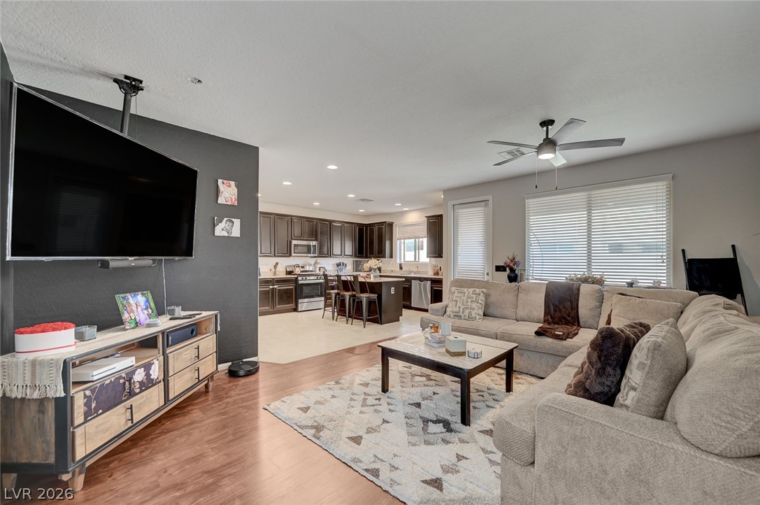 6580 Pine Hall Avenue Las Vegas NV 89122