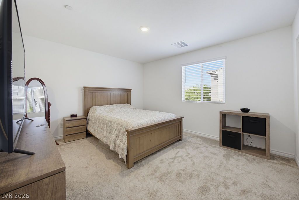 6236 Foxes Dale Street Las Vegas NV 89166