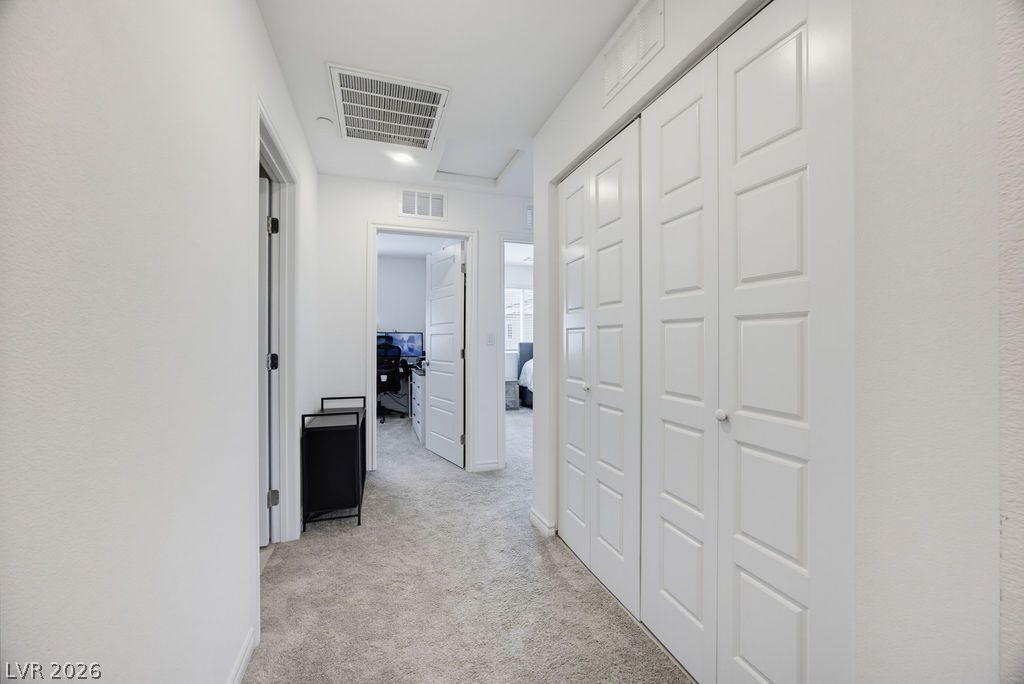 6236 Foxes Dale Street Las Vegas NV 89166